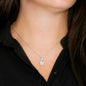 TO MY MOM - ALLURING BEAUTY NECKLACE AND MESSAGE CARD GIFT