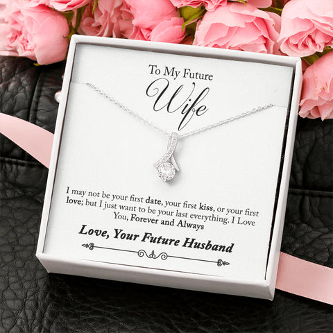 TO MY FUTURE WIFE - ALLURING BEAUTY NECKLACE