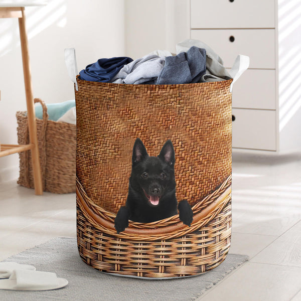 Schipperke - Rattan - LB